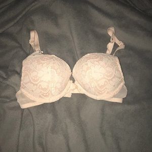 Lace push-up bra